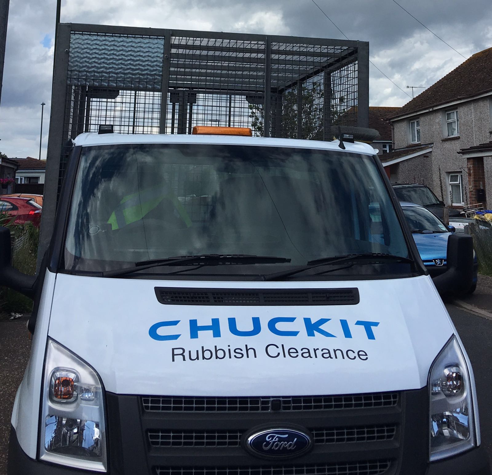 Logo of Chuckit Rubbish Clearance