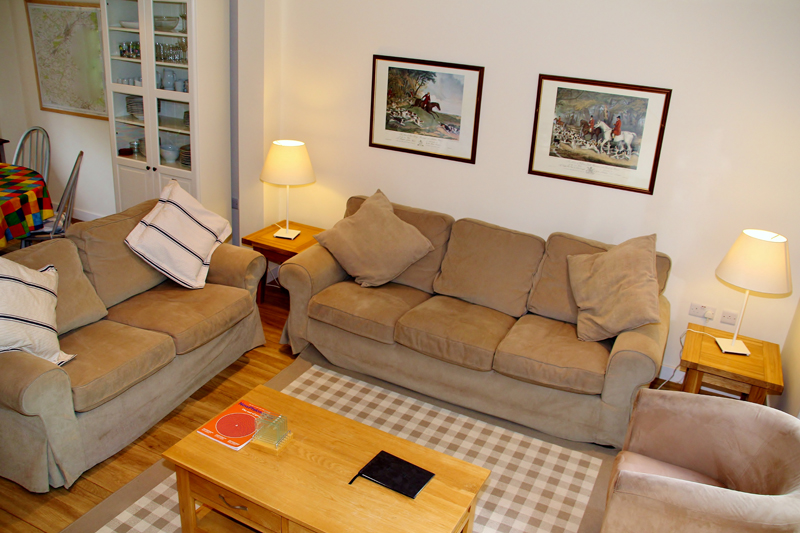 Logo of Ina Down Farm Holiday Homes Holidays - Self Catering Accommodation In Alton, Hampshire